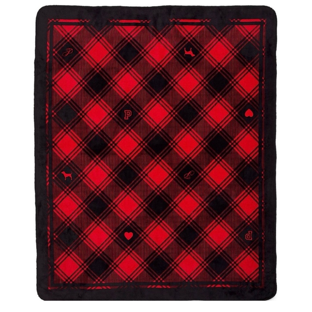 VS Pink 2025 Sherpa Christmas blanket